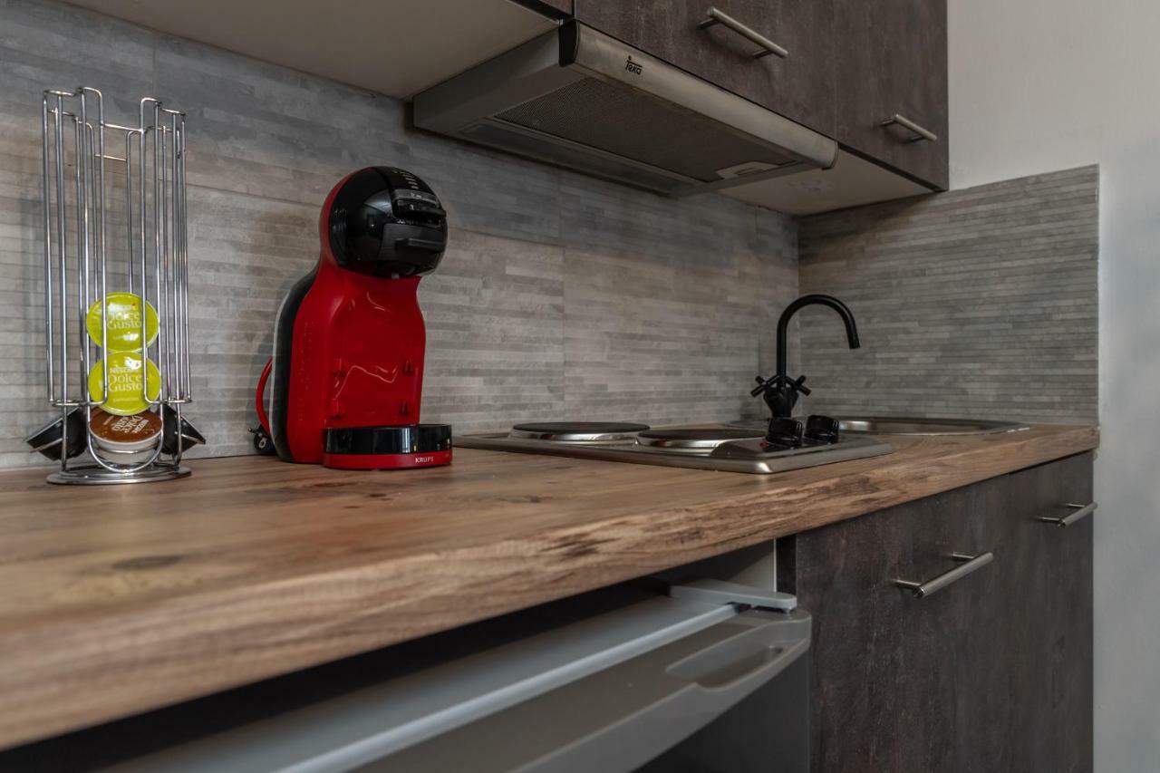 Superb Industrial Style Lodge Heart Of Aten Exteriör bild