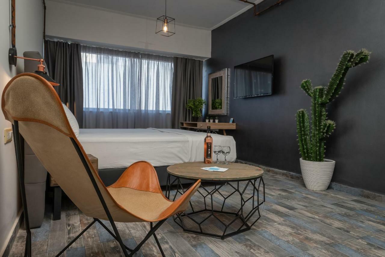 Superb Industrial Style Lodge Heart Of Aten Exteriör bild