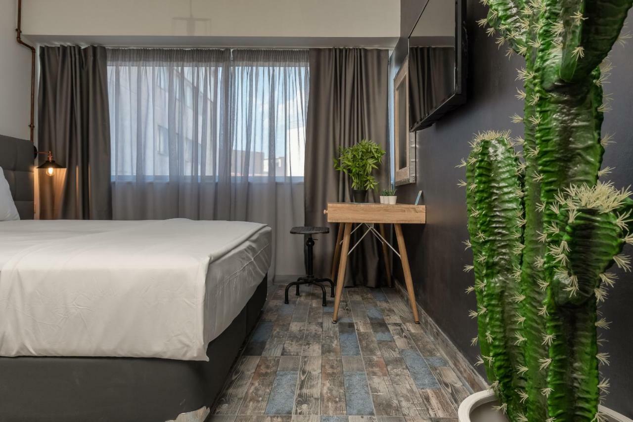 Superb Industrial Style Lodge Heart Of Aten Exteriör bild